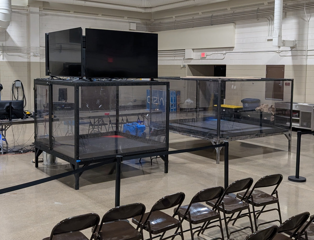 8' x 8' x 4'  Combat Robot Arena